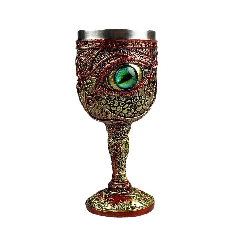 Pocalul Ochiului de Dragon – Cupe Medievale de Oțel