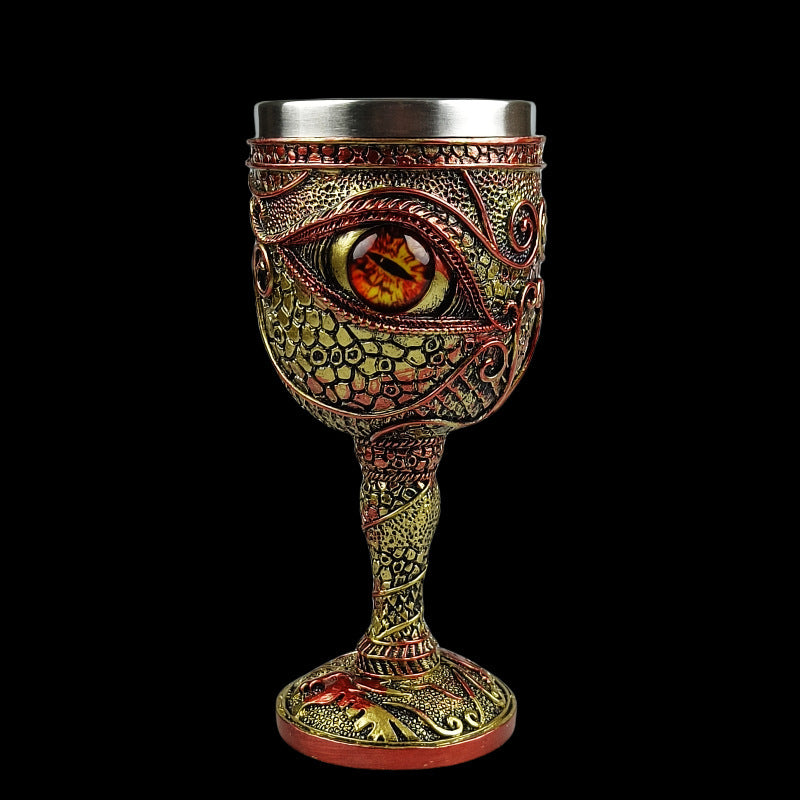 Pocalul Ochiului de Dragon – Cupe Medievale de Oțel