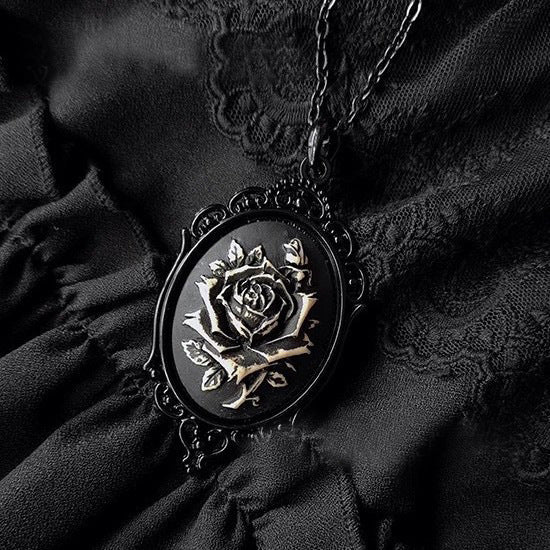 Rosa Obscura – Colier Gothic