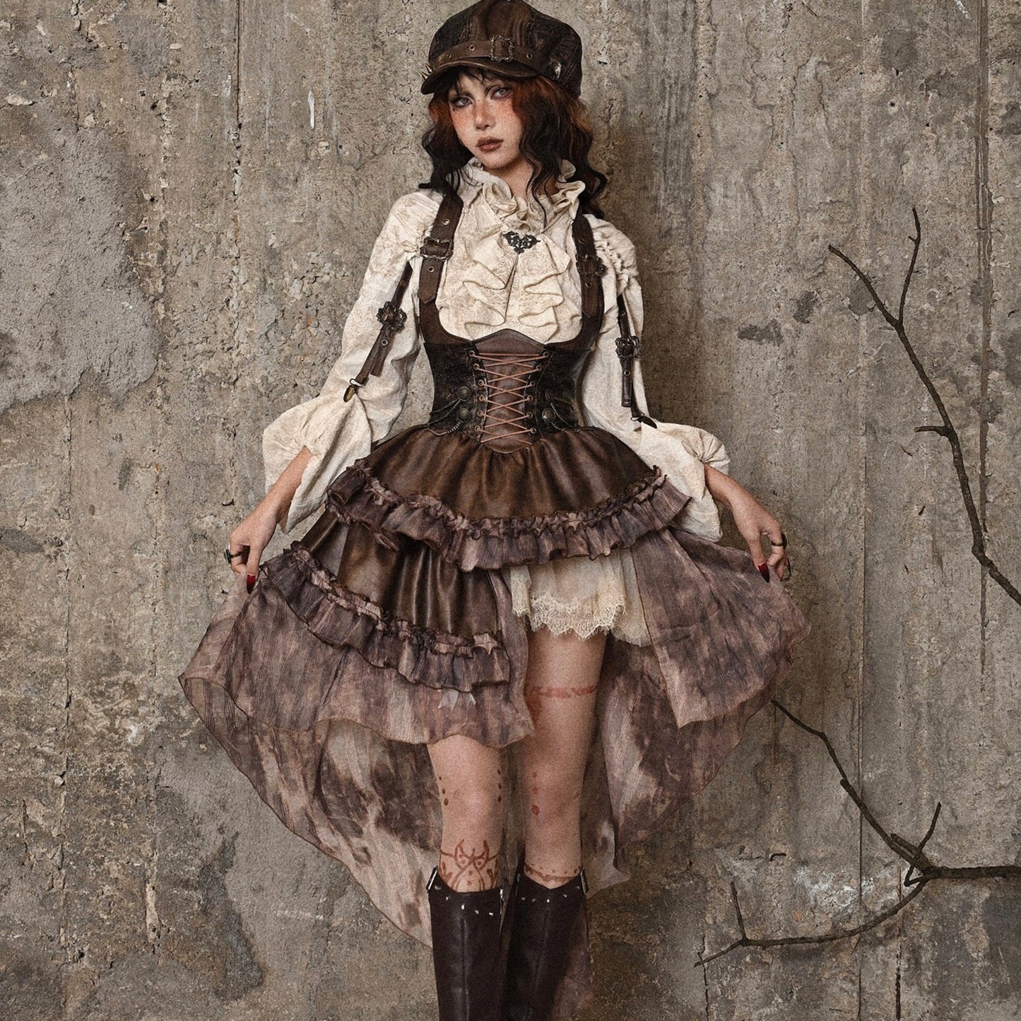 Val de Aburi – Rochie Steampunk Asimetrică