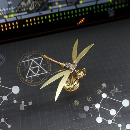 Gears & Wings – Insectă Steampunk DIY