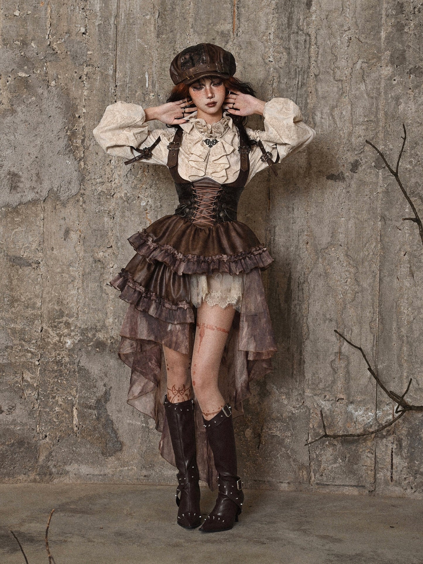 Val de Aburi – Rochie Steampunk Asimetrică
