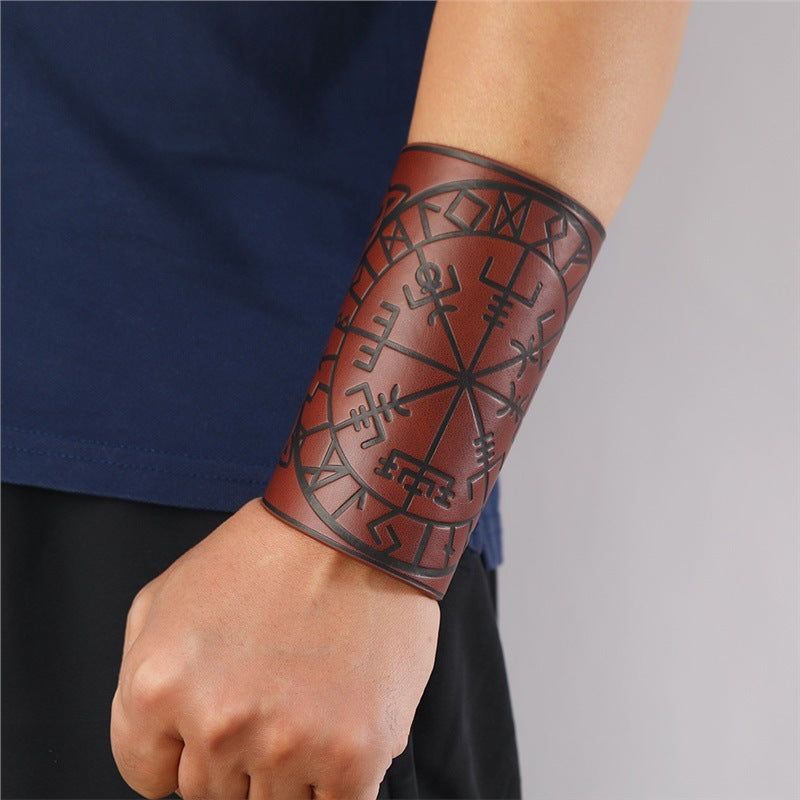 Esența Nordului – Protecție de Braț cu Simboluri Viking
