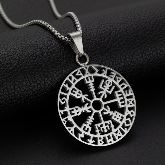 Cercul Destinului – Colier Rune Nordice
